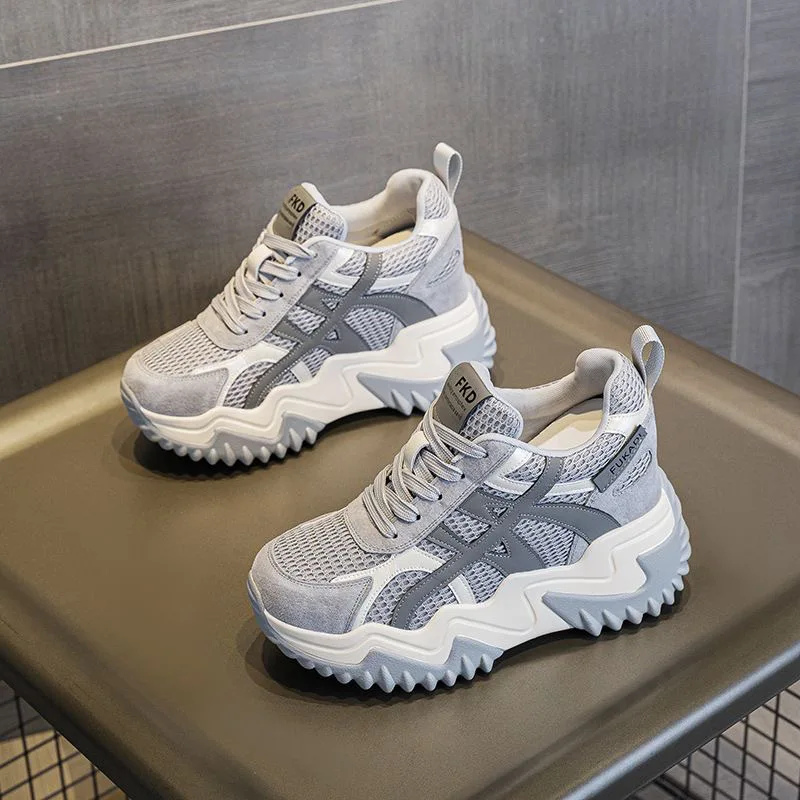 

Women's Versatile Casual Sports Shoes Breathable Mesh Thick-Soled Height-Increasing Dad Sneakers for Spring Autumn Jogging