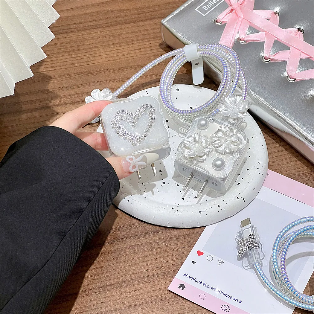 Fashion Pearl Flower Charger Cable Data Protector Case For iPhone 13 15 16 17 18W/20W Charging Protection Cover Cord Winder Kit