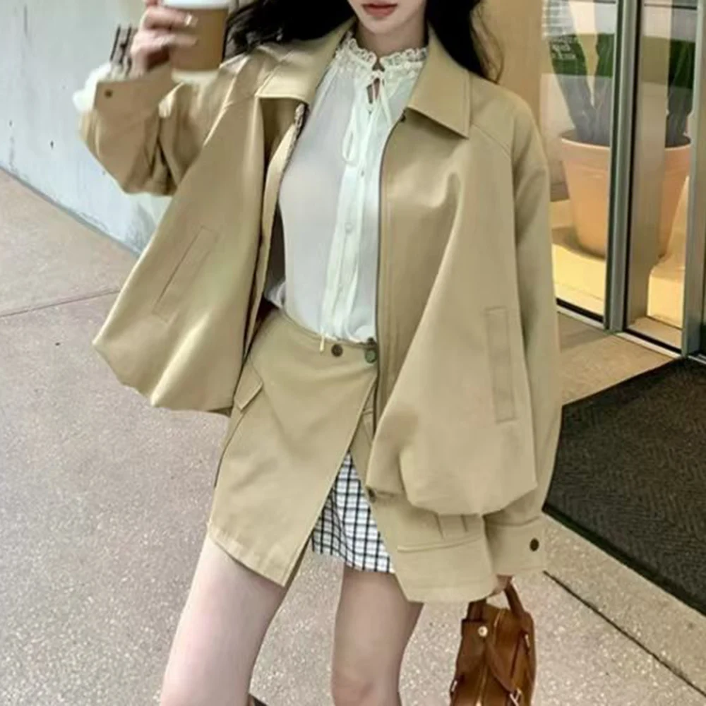 TWOTWINSTYLE Khakl Spliced Pocket Two Piece Set Female Lapel Long Sleeve Jacket Streetwer Women's Skirt Set Fashion New Style view 2