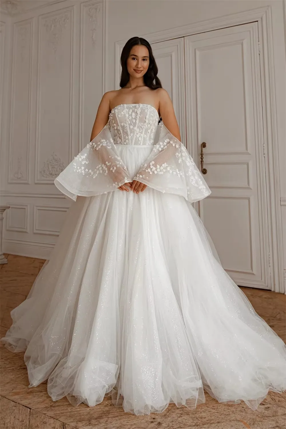 Exquisite Two Pieces Wedding Dresses 2026 Strapless Butterfly Sleeves Lace Appliques Dazzling Glitter Sequins Church Bride Gown