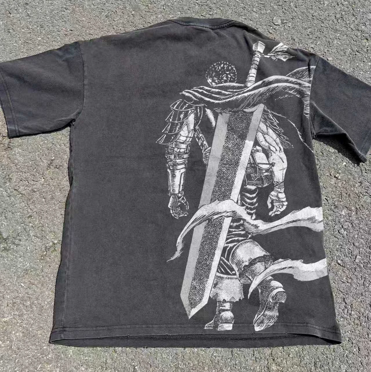 Classic Vintage Berserk Anime Guts Berserker Armor Manga Graphic Tee Cotton Mens Womens T-Shirt Summer Streetwear