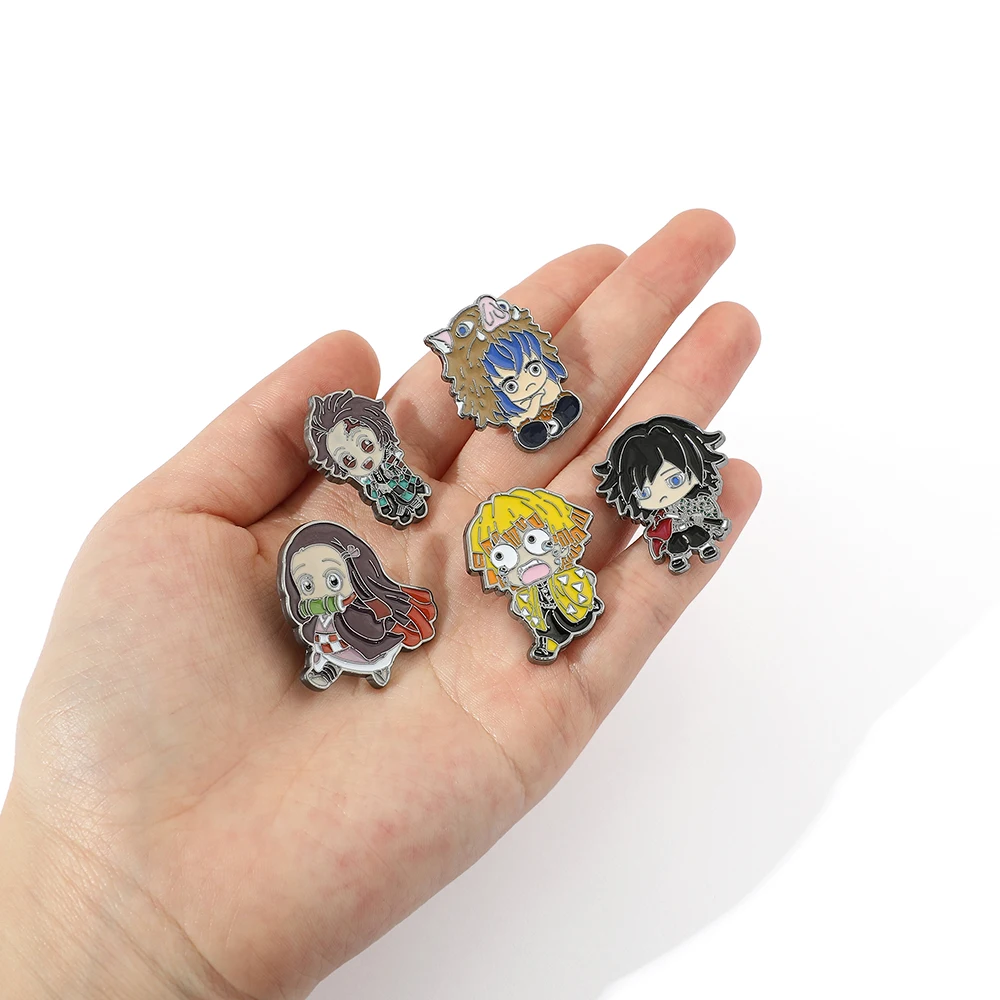 Anime kimetu no yaiba Hashibira Inosuke Kamado Nezuko Agatsuma Zenitsu Tomioka Giyuu Kamado Tanjirou Brooch Metal Gift