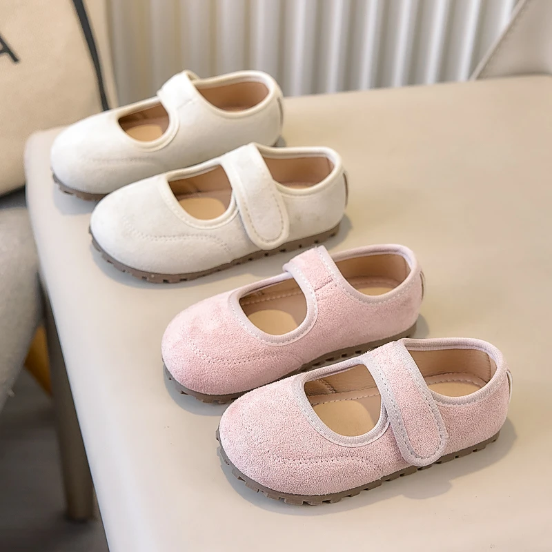 Girls Leather Shoes Soft Sole Children Princess Dress Shoes Comfortable Kids Flats Casual Shoes 2026 Autumn Winter New