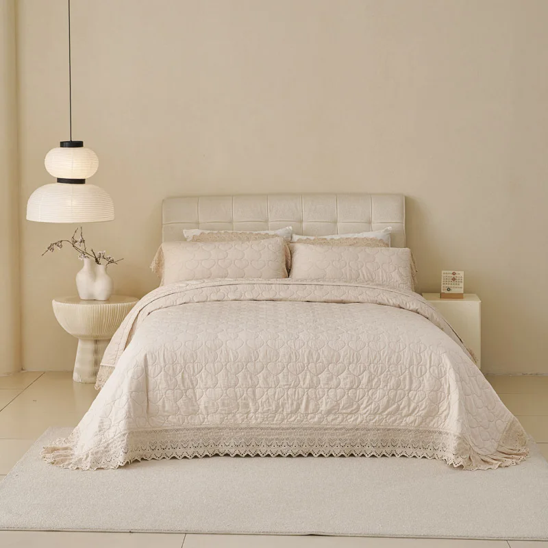 High Quality Embroidered Quilt Set, Solid Color Soft Cotton Sandwashed Quilted Bedspread 3PCS with Lace, Luxury Home Textile
