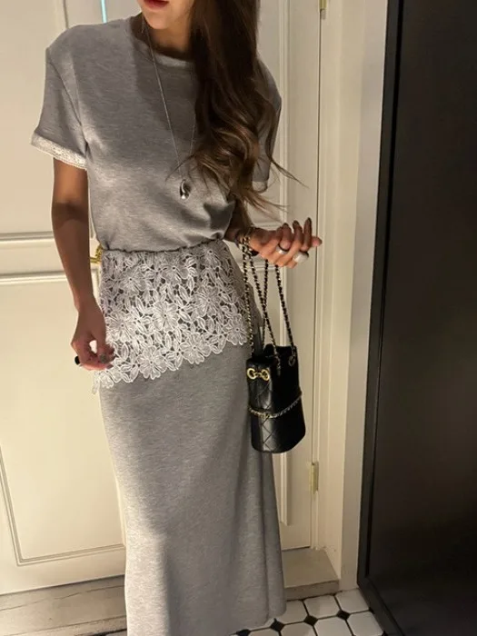 

Slim Fit ort Sve T-irt And Lace f Skirt Set Women's Faion Summer Design Sense Splice Slimming Effectiven