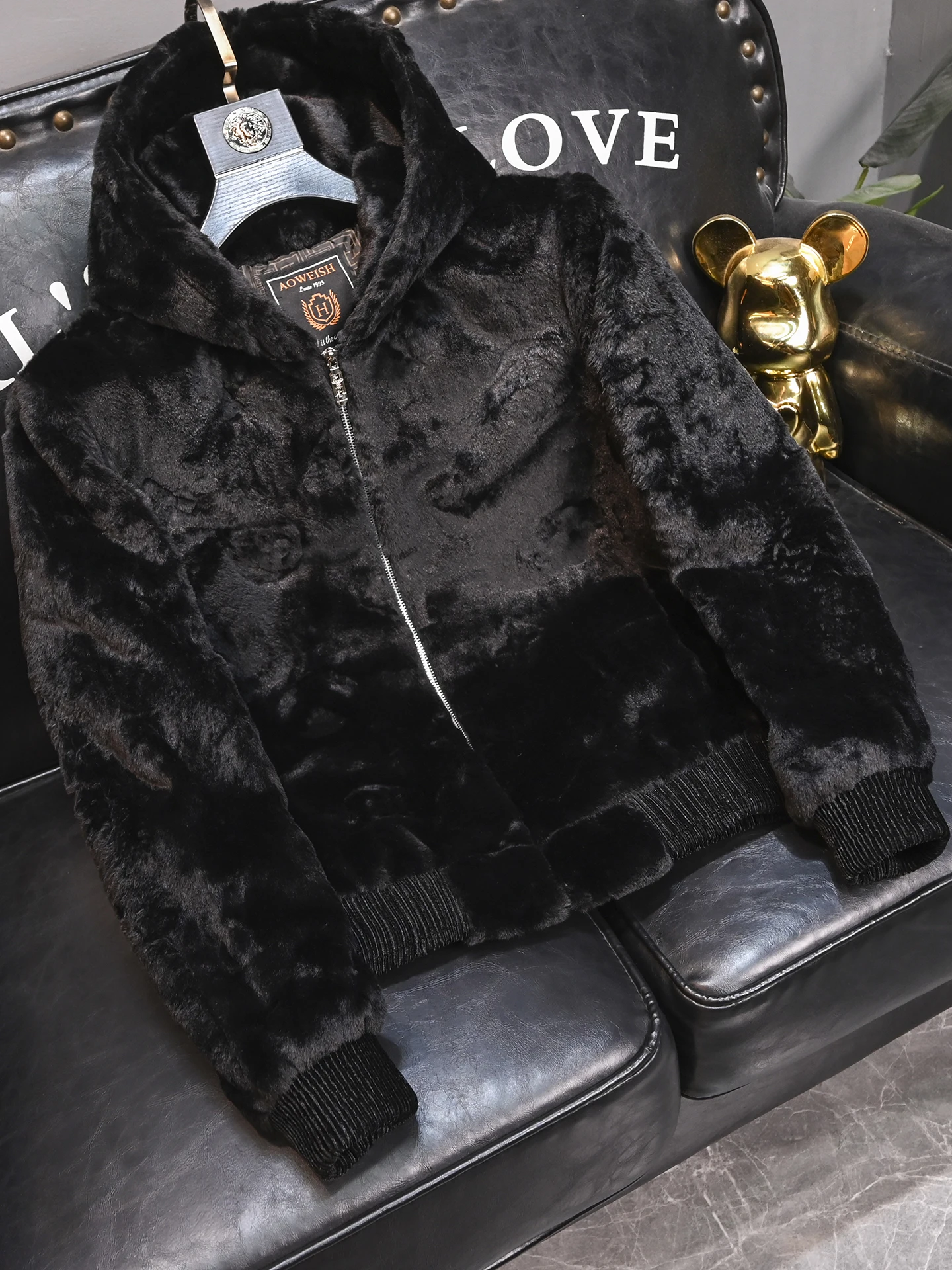 

Thiened Warm Men's Jaet Coat Casual ort Fake Fur Mink Velvet Hooded Trendy Brand Mink Fur Inteated Polyester Nylon Co...