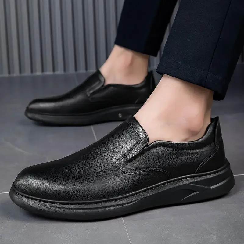 Mocassins en cuir britannique pour hommes, mocassins à une pédale, chaussures d'été, nouveau, 2025