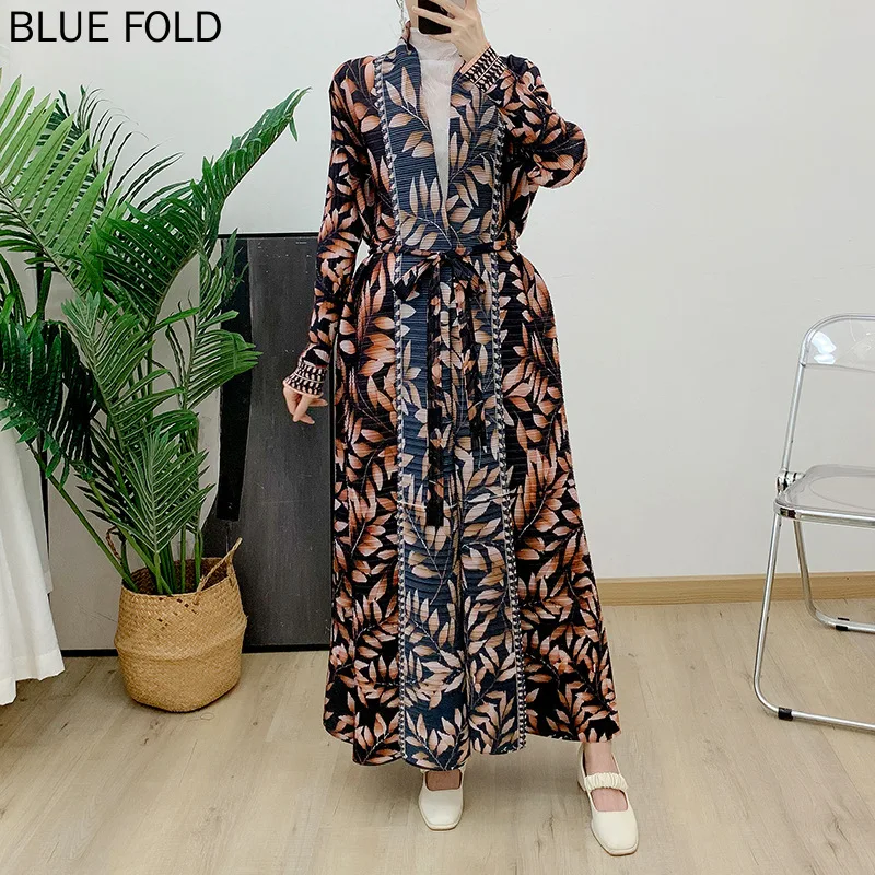 

MIYAKE PLEATS-Women's Middle Eastern Clothing Extra Long Windbreaker Jacket Cardigan Pleated Gradient Floor-length Robe Elegant