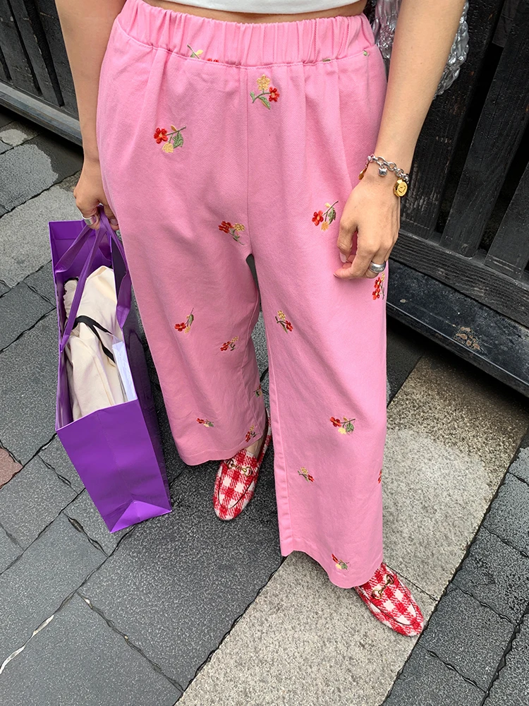 

Spring Autumn Women's Jeans Elastic Waist Embroidered Wide Leg Pants Design Sense Pink Color Natural Waist Machine Embroidery