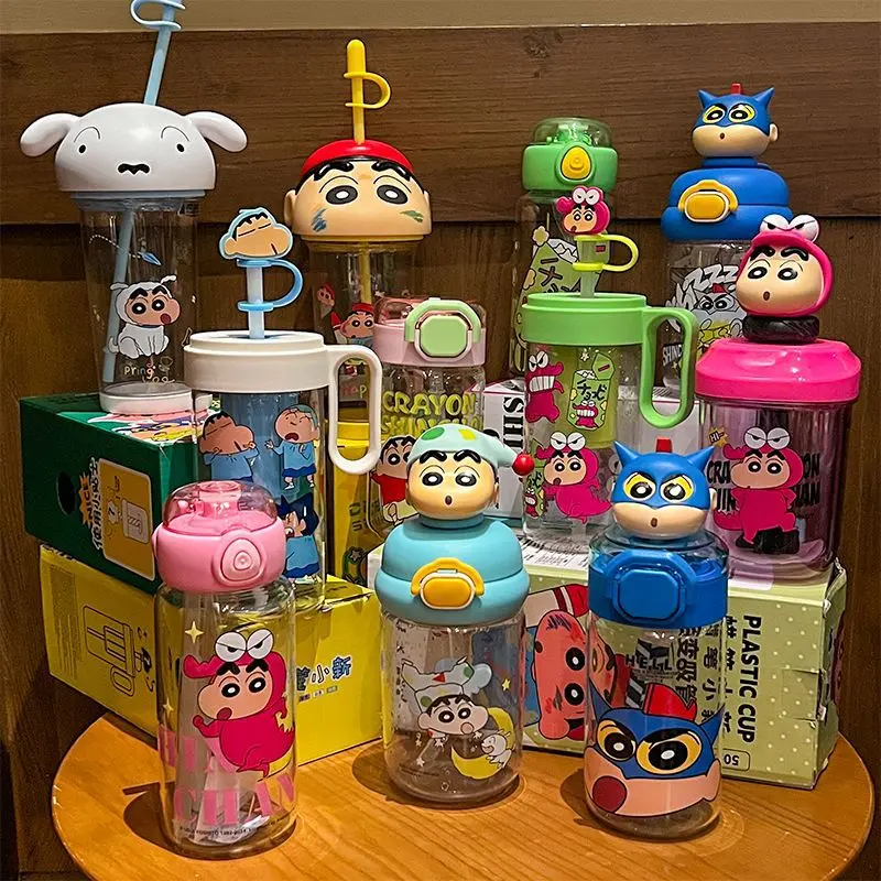 

2024 Crayon Shin-chan peripheral accessories, water cups, new girls' high-looking straw cups, glass cups, children's kettles