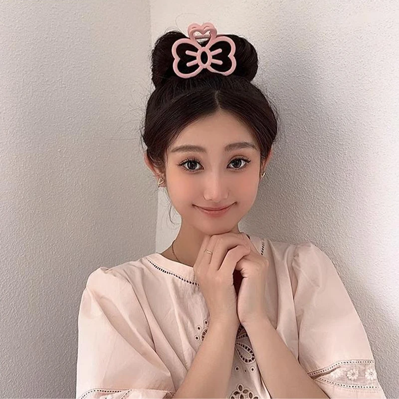 Korean Cute Bowknot Hair Clip Plastic Claw Clip Candy Color Crab Hair Clip For Girls Sweet Hair Claw Hair Accessories For Women image 4