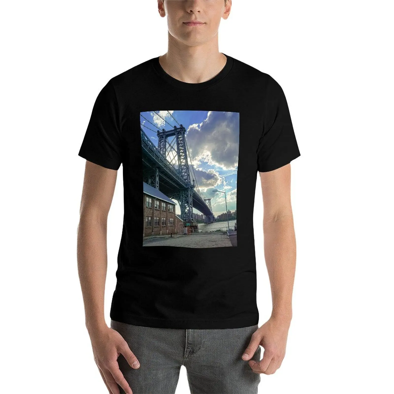 

Williamsburg Bridge T-Shirt t shirt man casual man t shirt heavy cotton essential t shirt T-Shirt