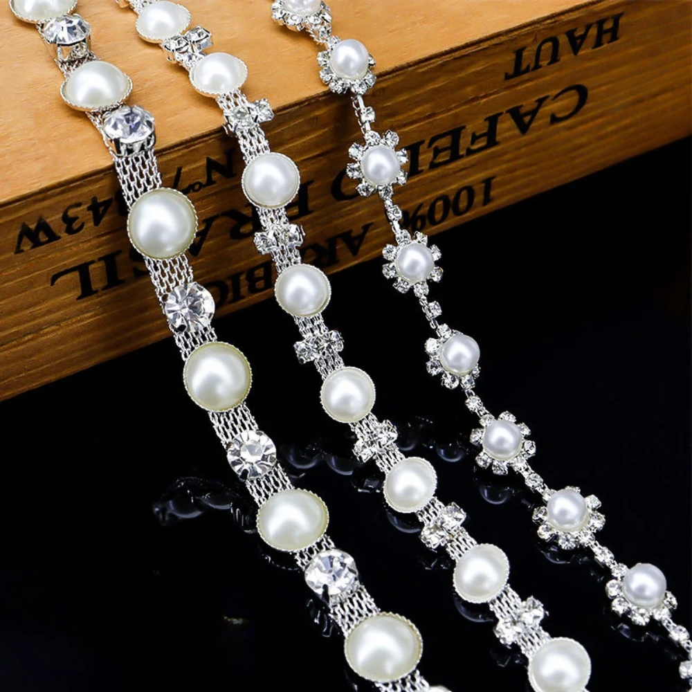 

Pearl Rhinestone Trim Inlaid Pearl Beaded Chain Crystal Applique Ideal for DIY and Wedding Party Decoration Bridal Embellishment