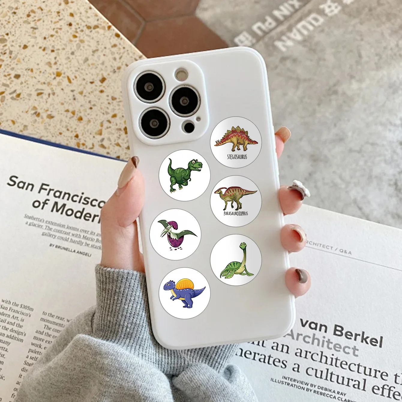 500 szt. Okrągłe naklejki z dinozaurami dla dzieci, nagrody dla nauczycieli, naklejki ze zwierzętami, na przyjęcia dziecięce, etykiety na cukierki, do pieczenia, do książek, naklejki z kreskówek i anime.