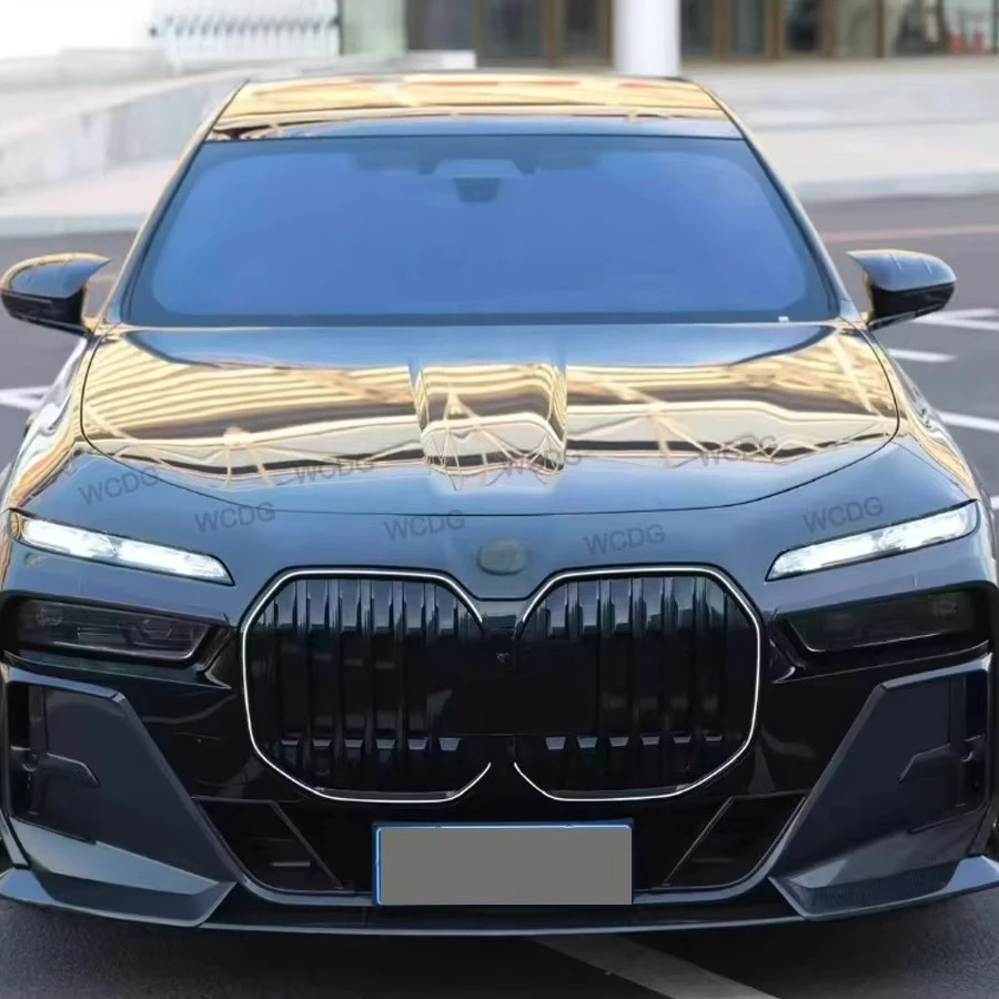 High Quality Dry Carbon Fiber MSY Style Body Kit for B-MW 7 Series I7 G70 2023-2024 Front Lip Side Skirts Rear Diffuser Bodykit #5