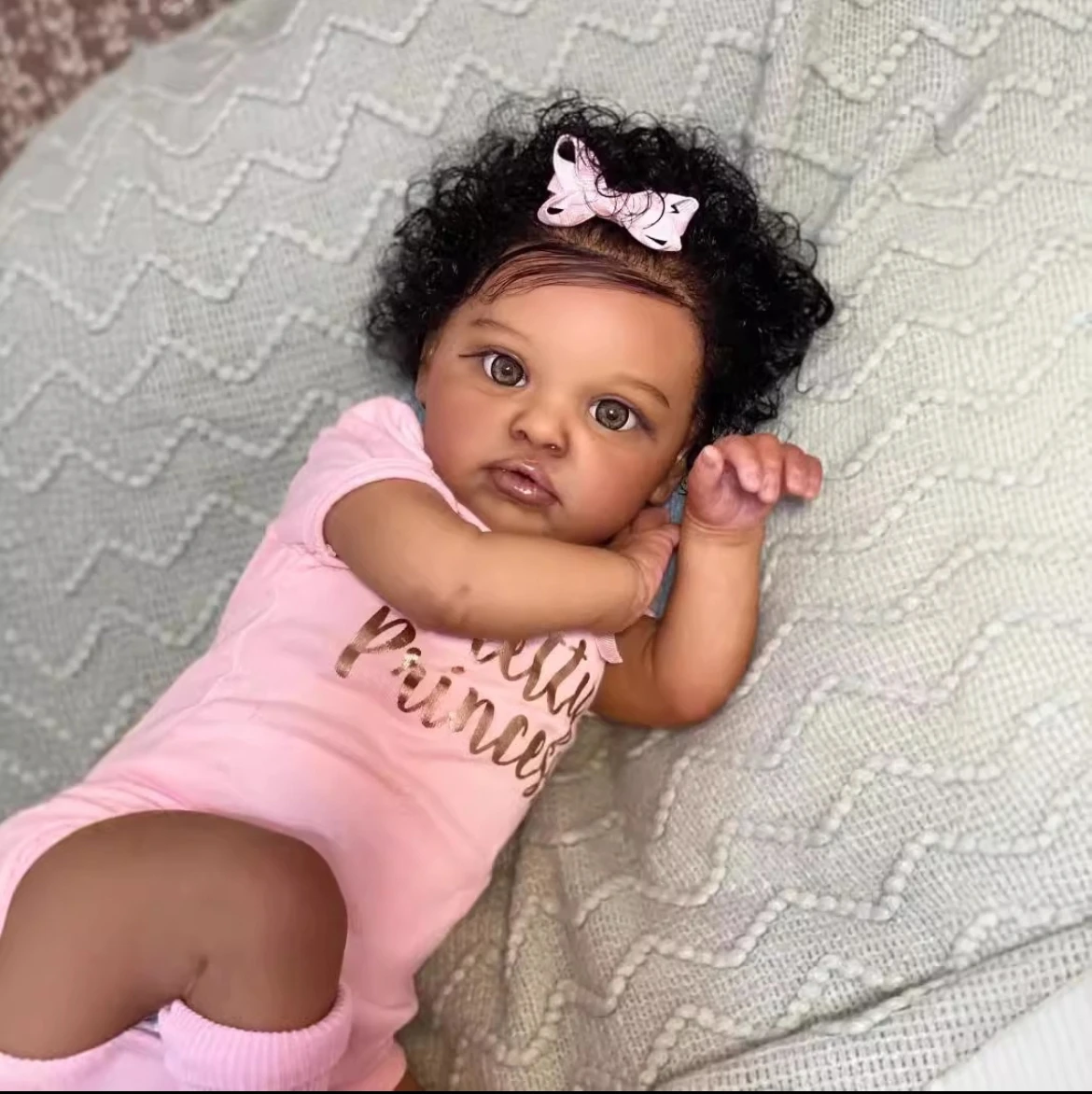 Bambola rinata realistica da 20 pollici Amara Soft Touch con vene realistiche dipinte a mano Un regalo di compleanno coccoloso ideale per i bambini