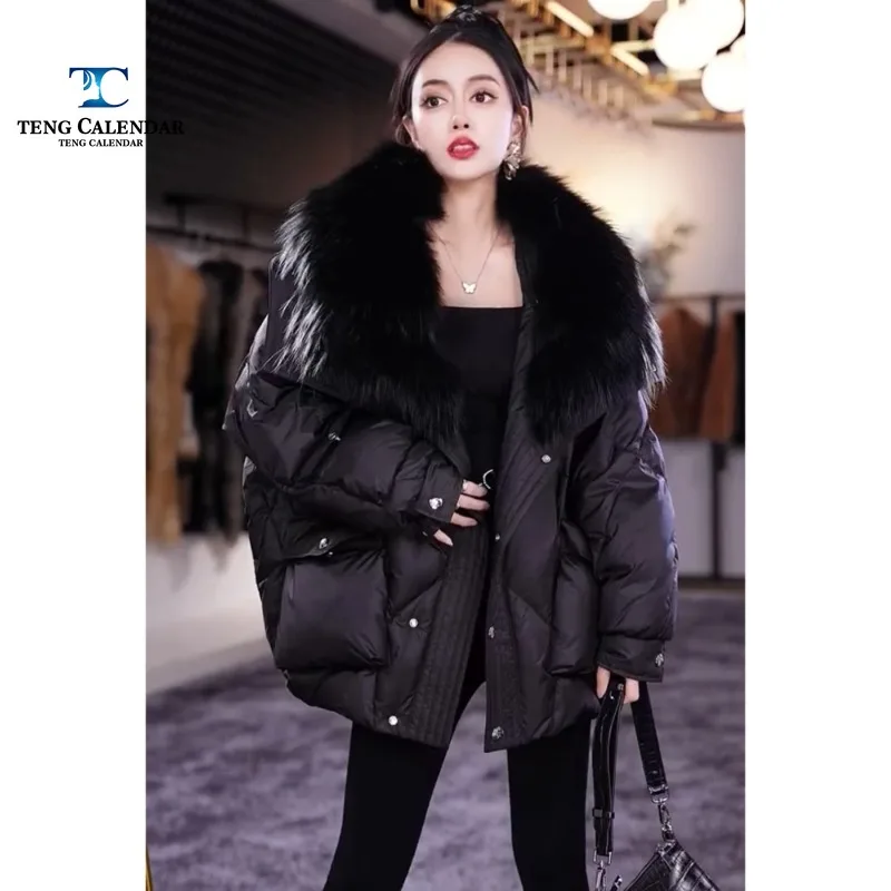 This year's Popular Short Down Jacket, High-end Black Big Fur Collar, White Duck Down Jacket, Women's Winter Collection, New, 20