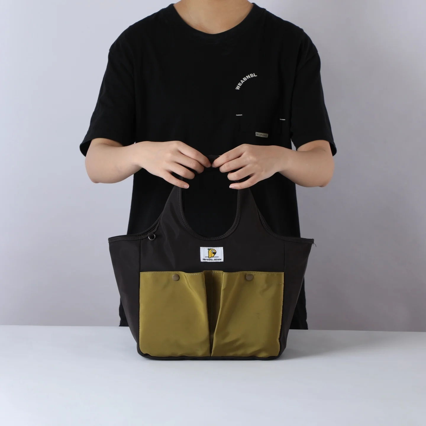 large-capacity-waterproof-color-block-bento-box-bag-portable-handheld-lunch-bag-for-office-workers-oil-resistant-thermal