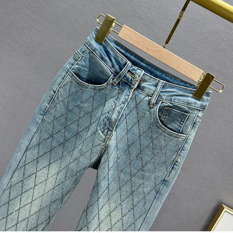 Slim-fit denim micro queimado calças femininas maré nova moda elástica cintura alta strass botão zíper temperamento coringa calças