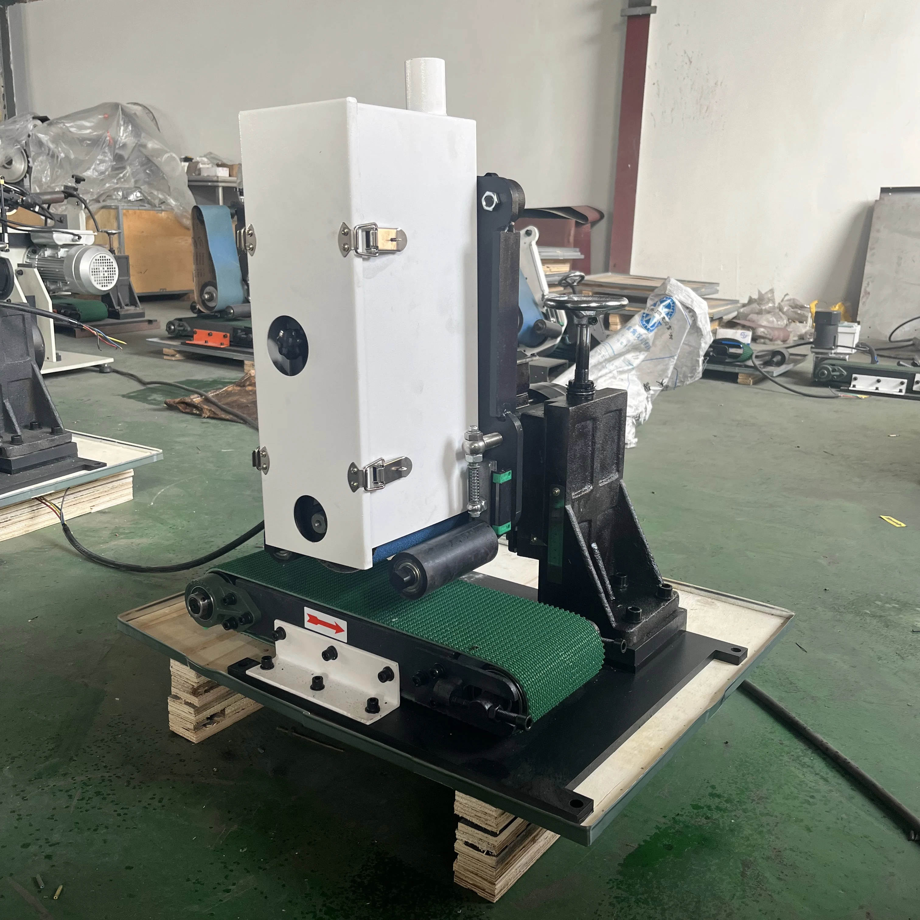 Mini Metal Surface Polishing Machine Industrial Belt Grinder for Polishing