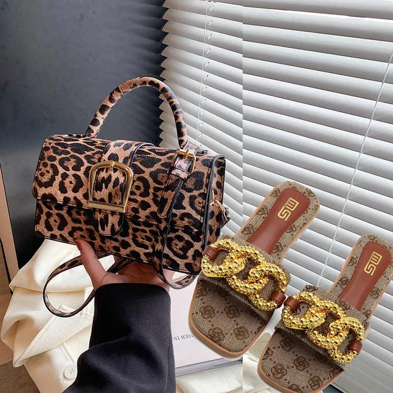 Women Summer New Leopard Print Thick Chain Slippers Flat Sandals Beach Shoes Fashion Leopard Print Shoulder Bag Diagonal Bag Set