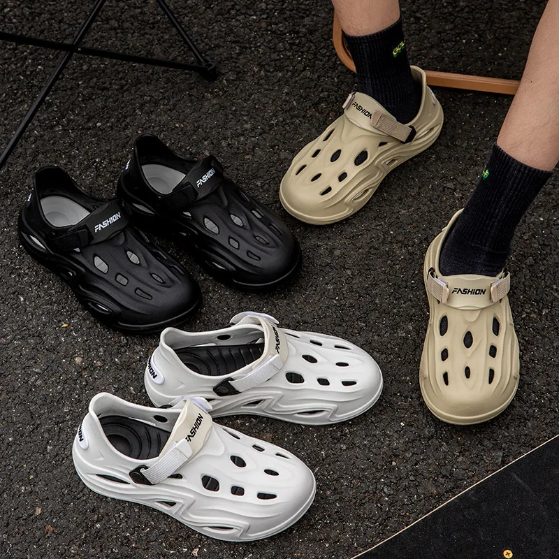 Men's Hole Shoes 2024 Summer Fashion Simple Outdoor Beach EVA Anti Slip Sports Sandals Cool Slippers Beach Shoes Driving Shoes