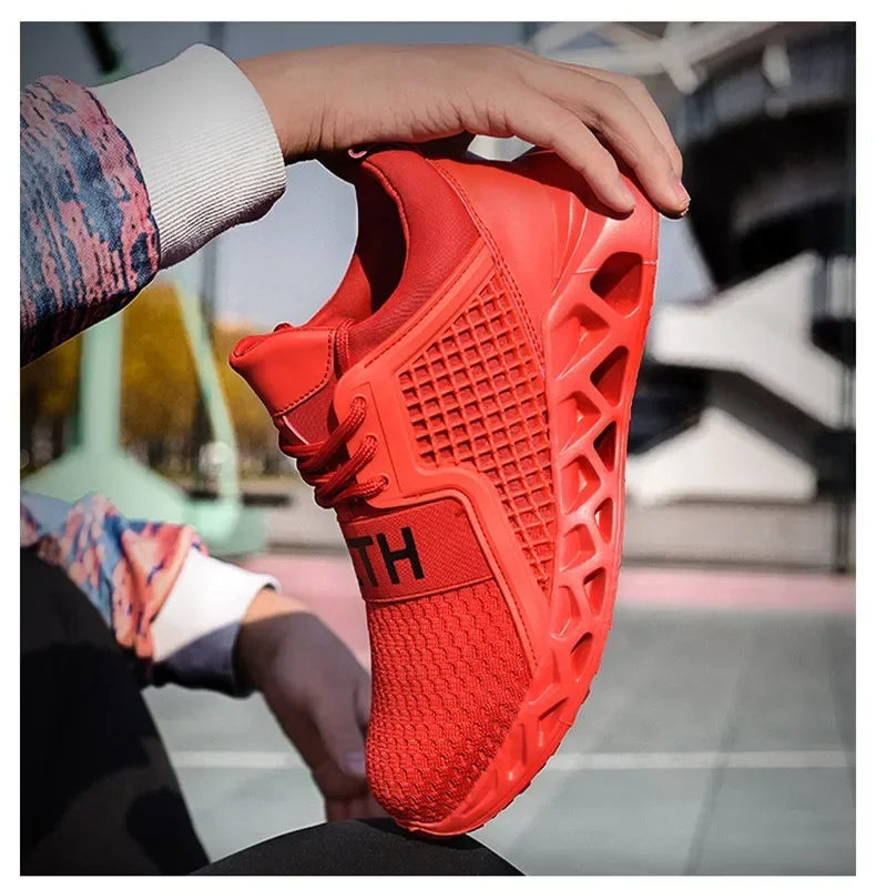 Anti Smashing Anti Piercing Breathable Mesh Surface Summer All-season Soft Protective Shoes One for Sale