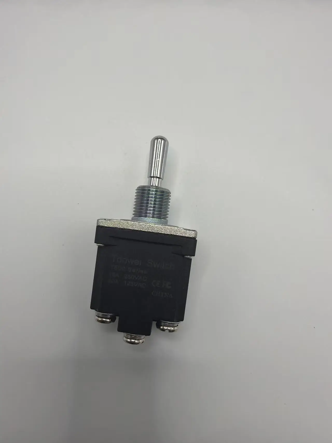Replace GENIE SWITCH TOGGLE ASSY DPDT 3P MOM,IP66  6 hole screw foot,part no 128202