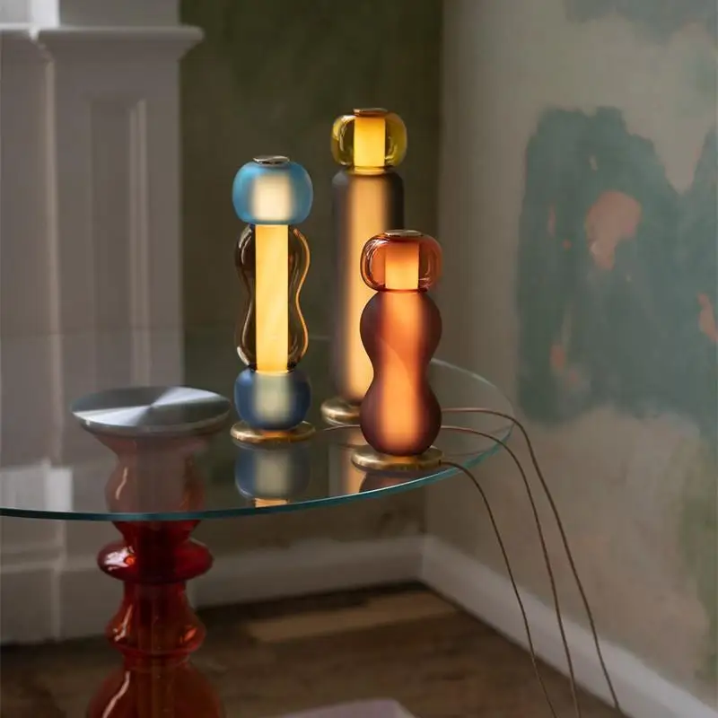 Advanced and warm bedroom atmosphere desk lamp modern and simple bedside lamp French cream style drift bottle desk lamp