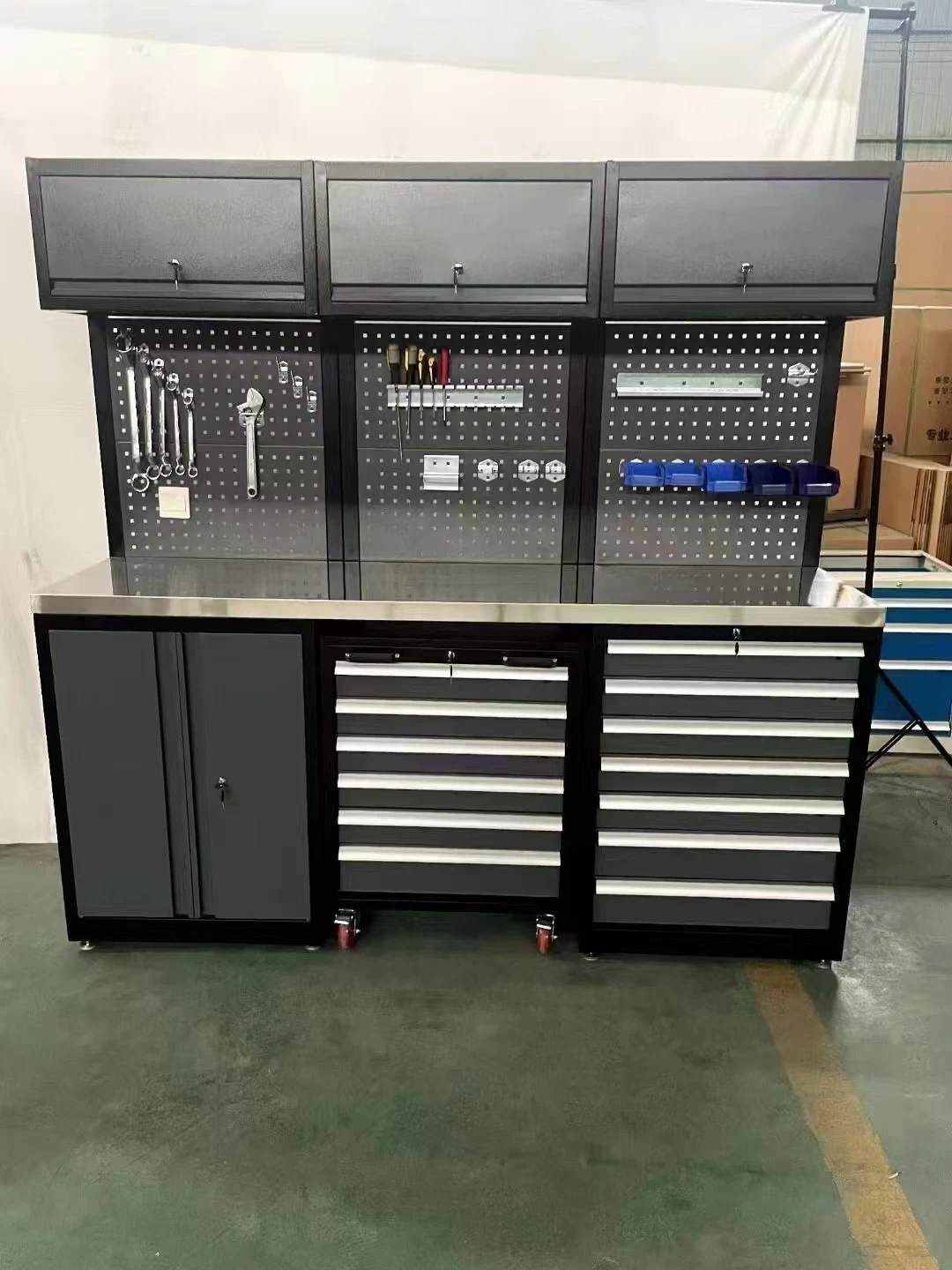 Large Combination Steel Tool Cabinet and Workshop Garage Workbench  Tool Storage  Workstation