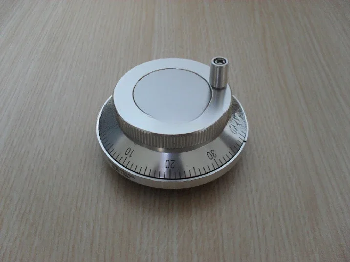 عجلة يدوية للوحة، جهاز تشفير، نبض، عقارب، عجلة يدوية للمخرطة، مولد نبض يدوي، قطر 80