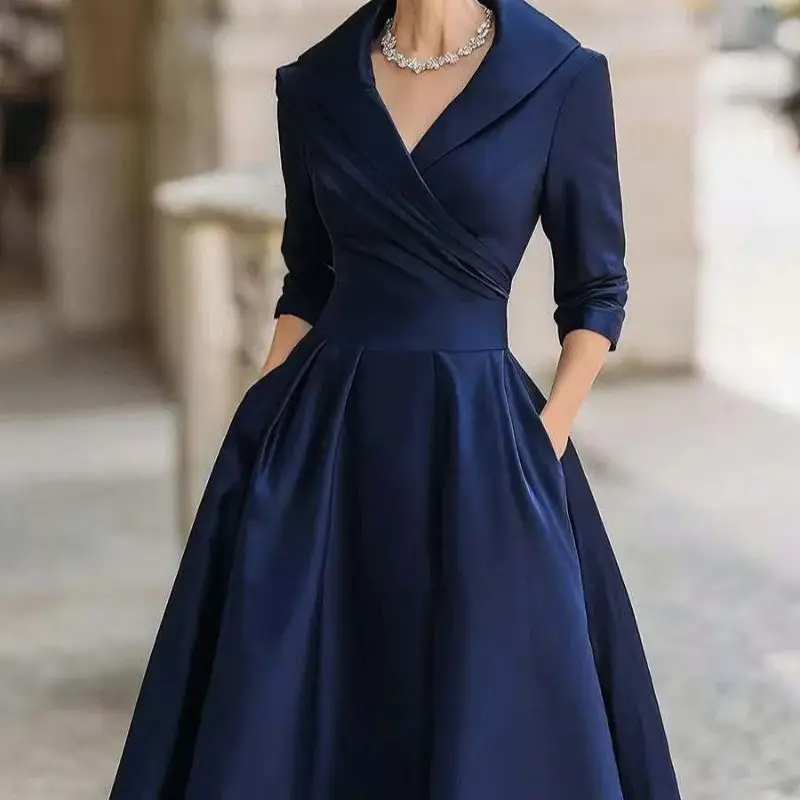 Damen Vintage V-Ausschnitt Langarm Wickelkleid mit Taille und A-Linie, Midi-Länge und Taschen