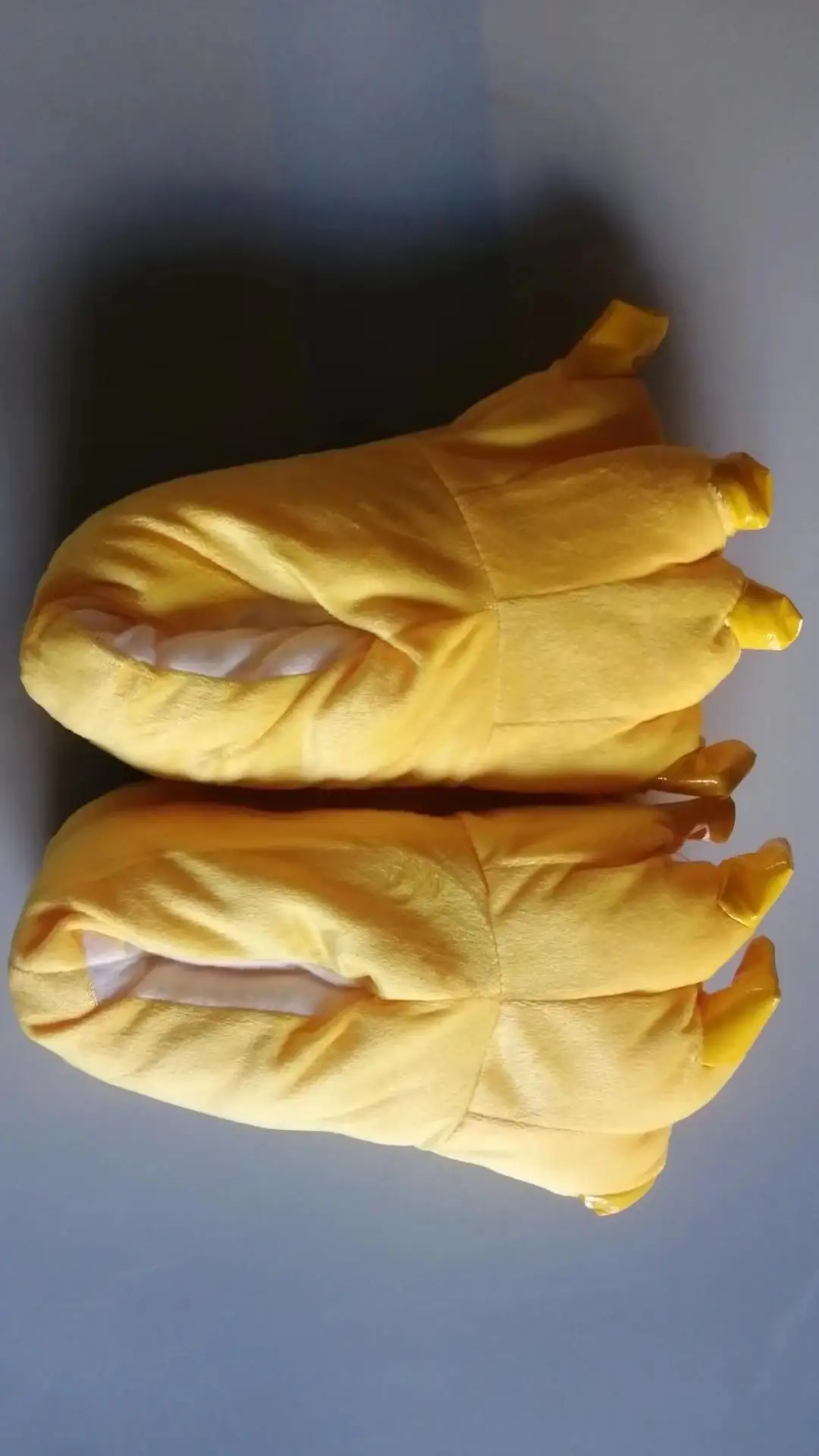 รองเท้าแตะใส่ในบ้านแบบนุ่ม อุ่น สำหรับฤดูหนาว ลายอุ้งเท้าสัตว์ ตลกๆ สำหรับผู้หญิงและผู้ชาย ลายคริสต์มาส ลายสัตว์ประหลาด ไดโนเสาร์  ขนปุย