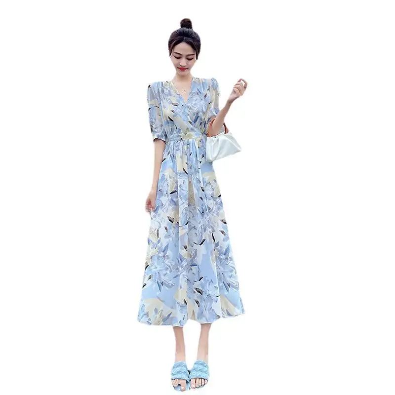 

Women's printed dress, Korean short-sleeved chiffon V-neck floral dress, women's summer 2024 lace-up medium and long dress