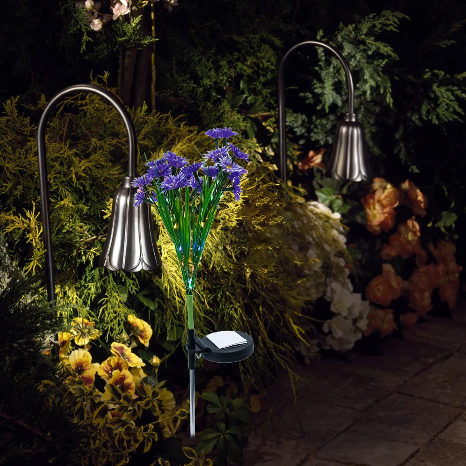 

Solar Powered LED Lawn Lamp Chrysanthemum Shape Garden Outdoor Ground Light Decorative Lighting for Patio Yard Lawn Decoration