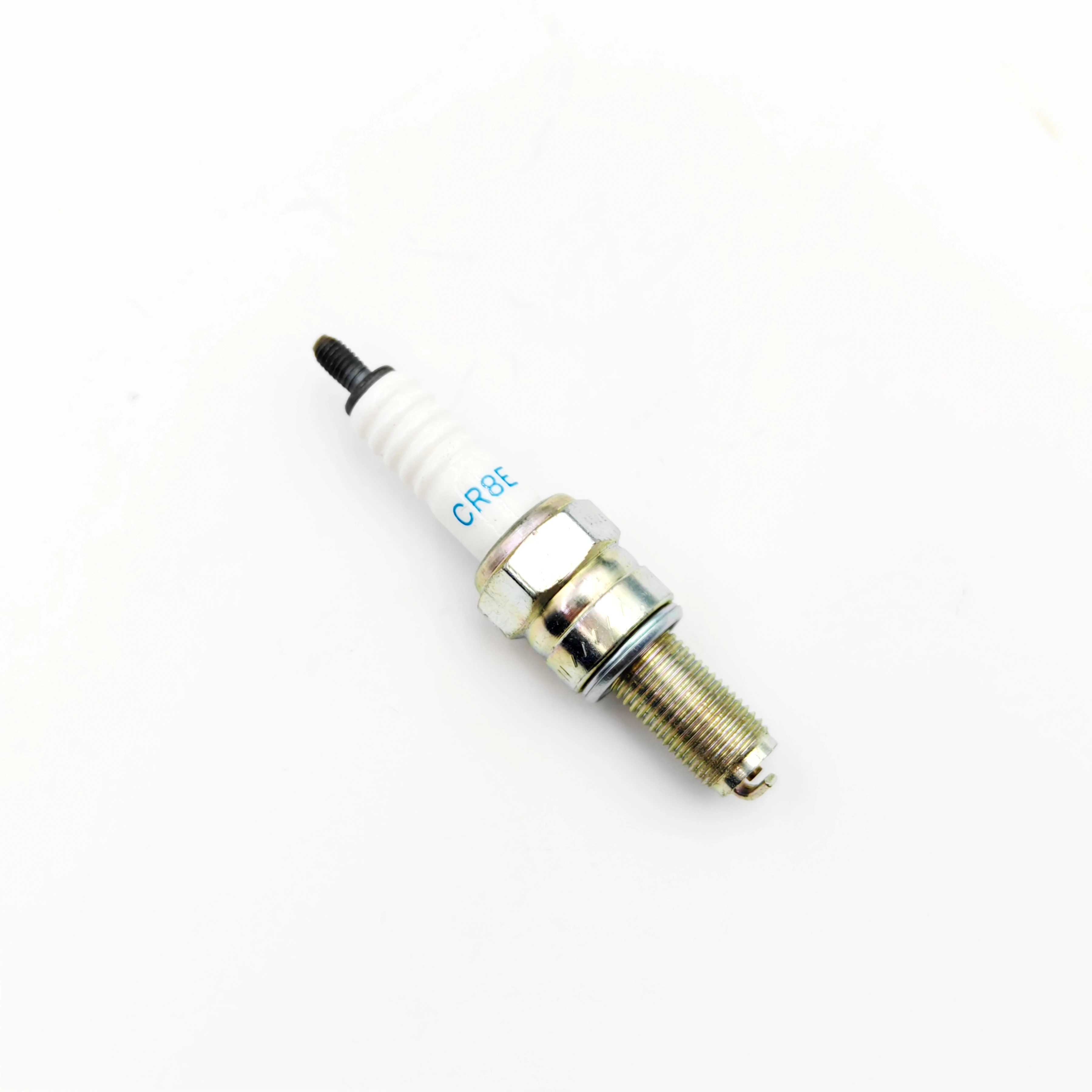 CR8E 1275 Spark Plug for Kawasaki EX300F Ninja 300 W650 VN800B Vulcan 800 Yamaha YZF-R3 Hyosung GV250 GT250 E-Ton Vector 250