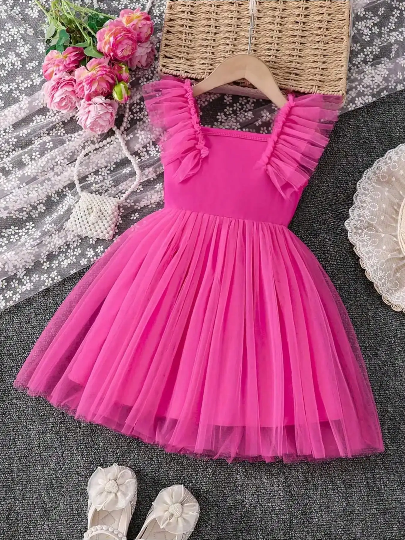 Ärmelloses Kinderkleid mit Schleife an der Taille, aus Mesh, lässig, bequem, mit quadratischem Ausschnitt und Rüschensaum, mittellanger Rock – Detail 3