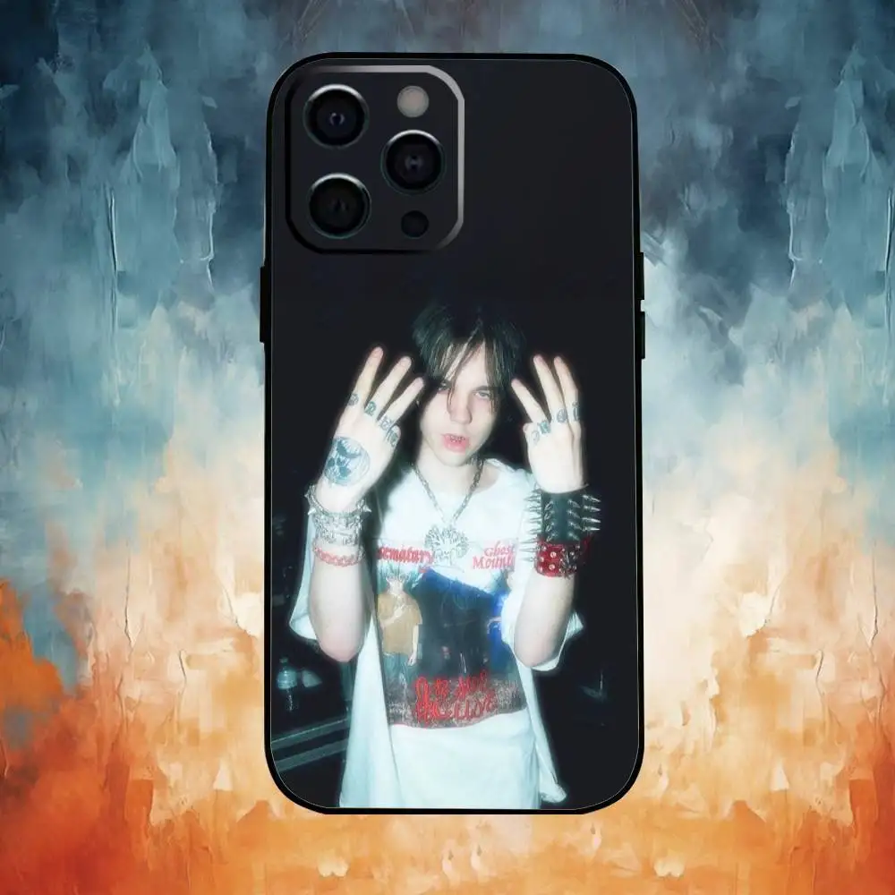 حافظة هاتف S-Sematary Haunted Mount لهاتف iPhone17,16,15,14,13,12,11 Plus، Pro Max غطاء أسود ناعم