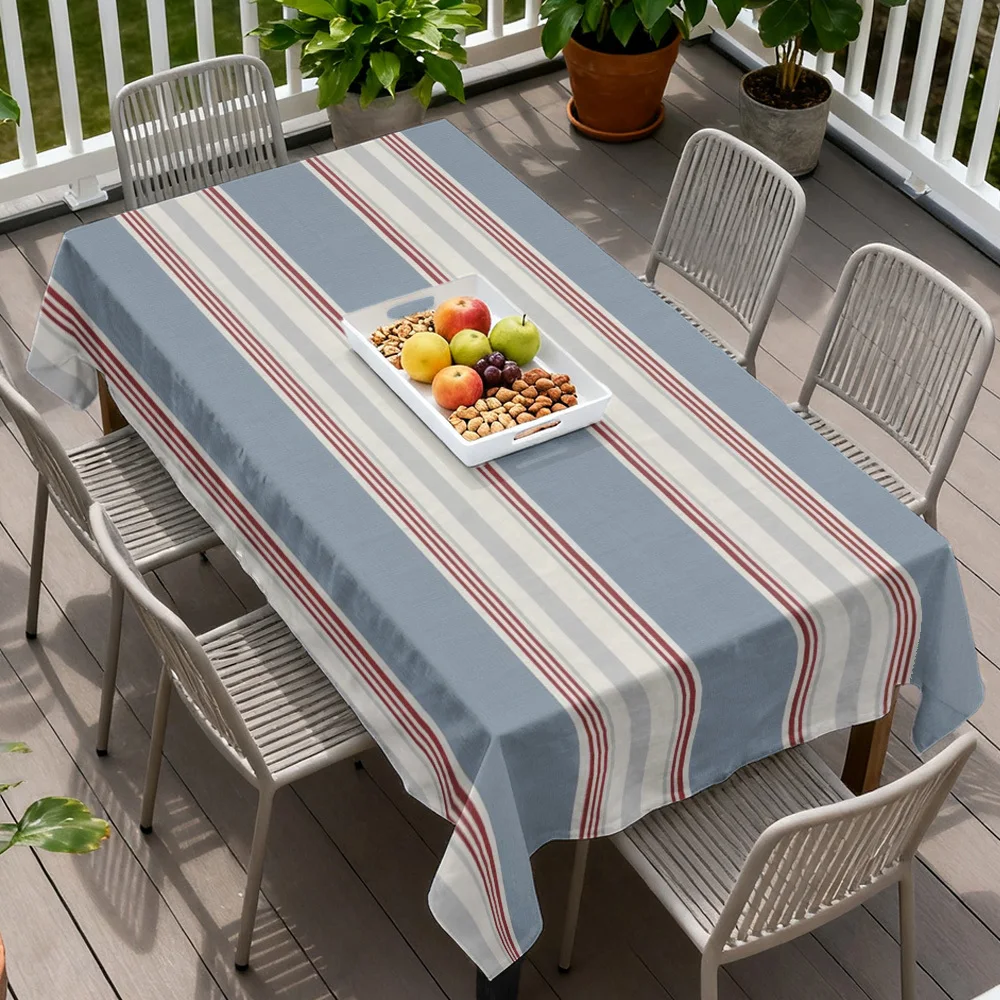 A long rectangular tablecloth with blue and red stripes, specially designed to create a soothing dining atmosphere.PMJ