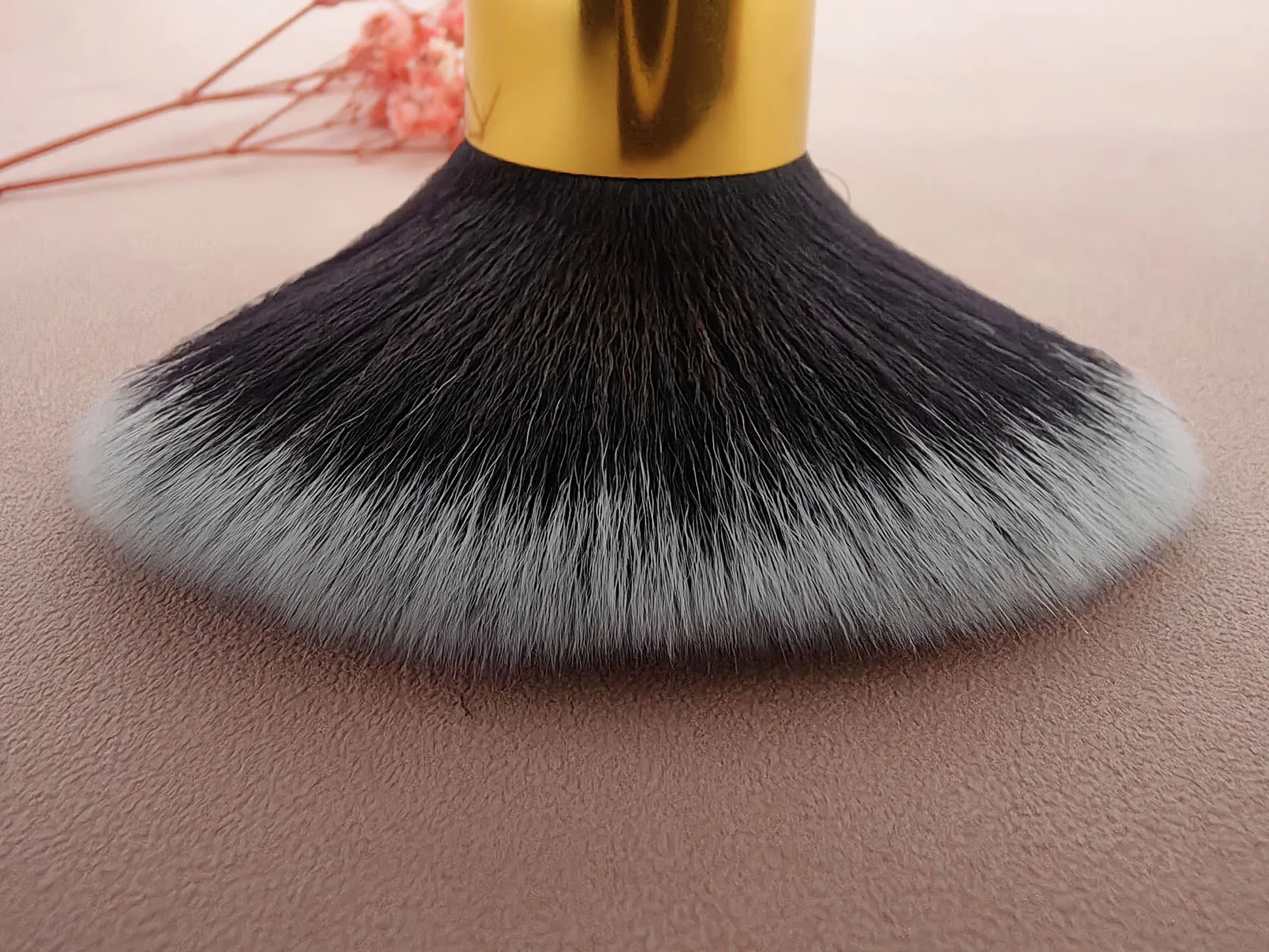 Soft trumpet makeup brush, powder, honey, blush, portable, fluffy, soft hair