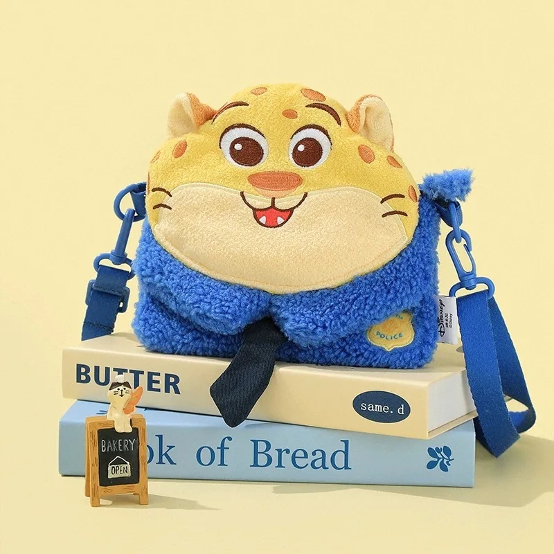 ديزني 2025 جديد الكرتون غرزة ويني الدب لطيف أفخم حقيبة كروسبودي خارج الشارع حقيبة كروسبودي دمية أفخم حقيبة الهاتف المحمول