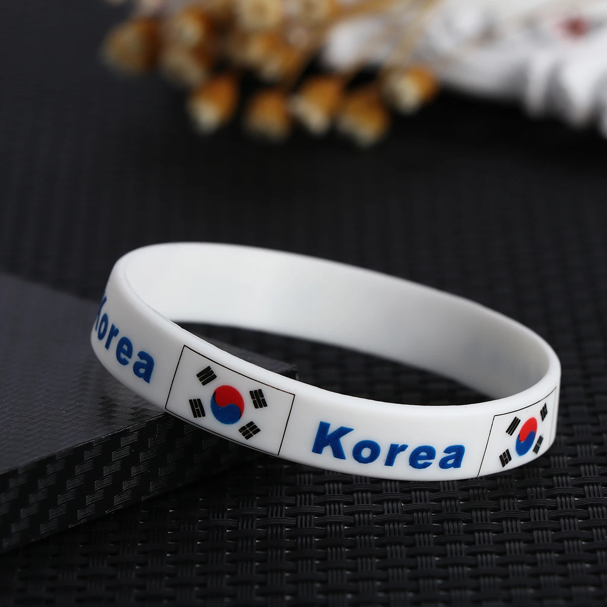 

6 Pcs Wristbands Silicone Bracelet Flag Decorative Sports Soccer Rubber Bracelets Football National Man