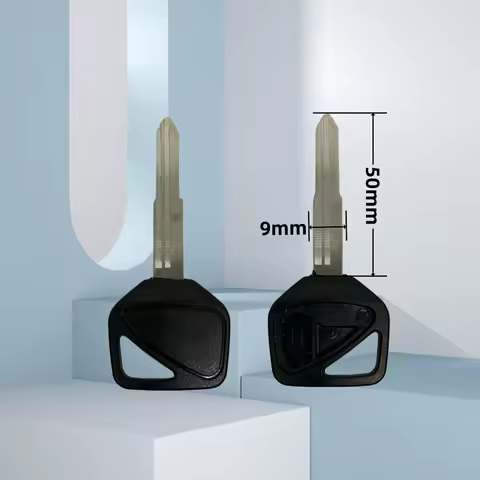 Motorcycle key For Honda CB400 CBR929 1000 CBR900RR CBR600RR F5 VTEC Wasp 600 CBR1000 CB1300 detachable chip motorcycle key