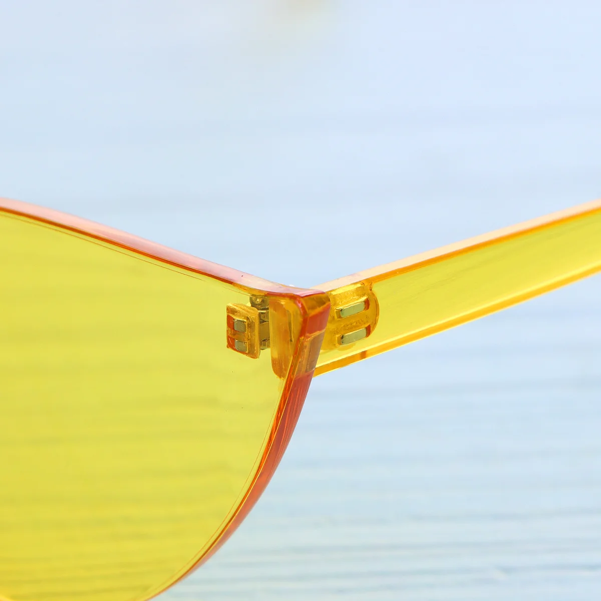 

Decorative Party Glasses Eye Sunglasses Yellow Lightweight Fashion Eyewear For Women Uv Protection Beach Party Decor