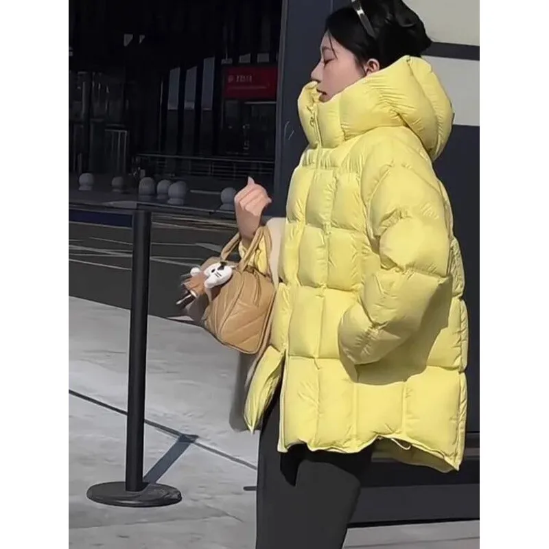 Легкий пуховик, женское хлопковое пуховое пальто, шапка из пеноматериала с облаком, корейская свободная посадка, зима 2025 года, Новое поступление