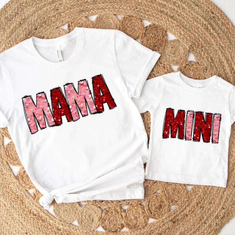 Trendy Mama Mini Graphic T Shirts Mother Daughter Matching Outfits Baby Girl Boy Clothing Mama Mini Classic Crew Neck T-shirt