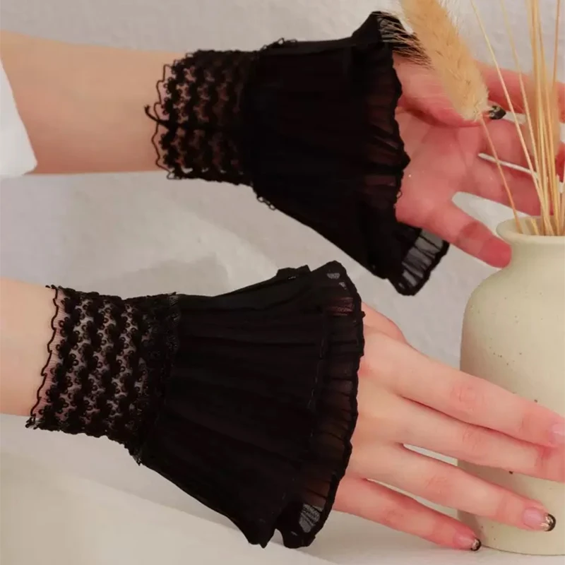 

Photography Nails Accessories Double Layered Pleated Ruffle Decorative Sleeves Elastic Horn Cuff Fake Nails Display Background