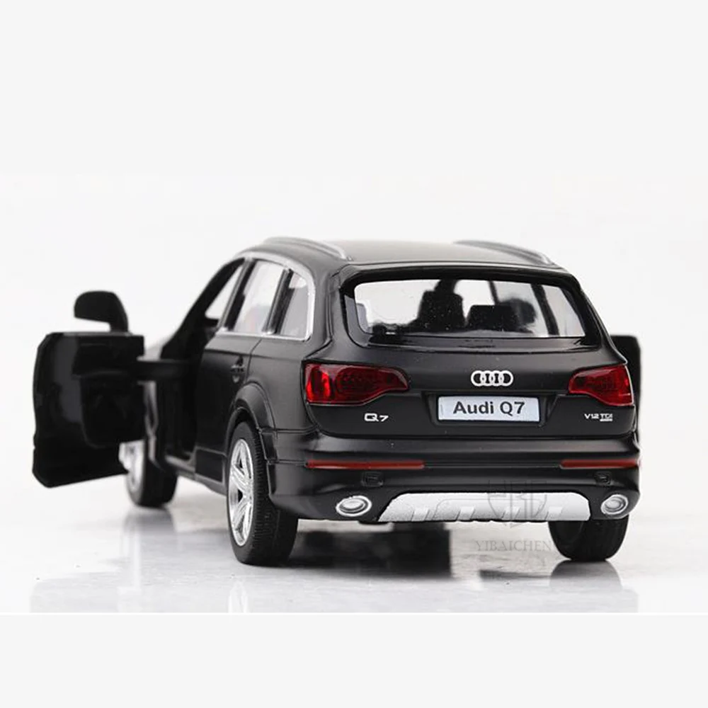 1/36 Audi Q7 Car Model Toy Alloy Diecast & Toy Vehicles Simulation Model With Pull Back Collections Childrens Toy For Kids Gifts