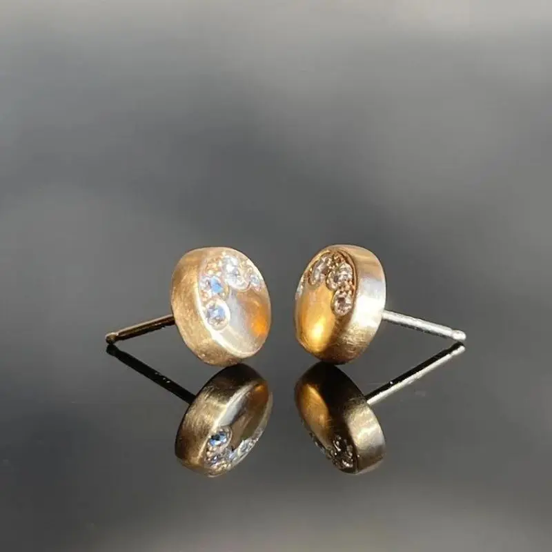 Dailun antique style inlaid zircon light luxury round ball stud earrings retro non-collision temperament old money style earring