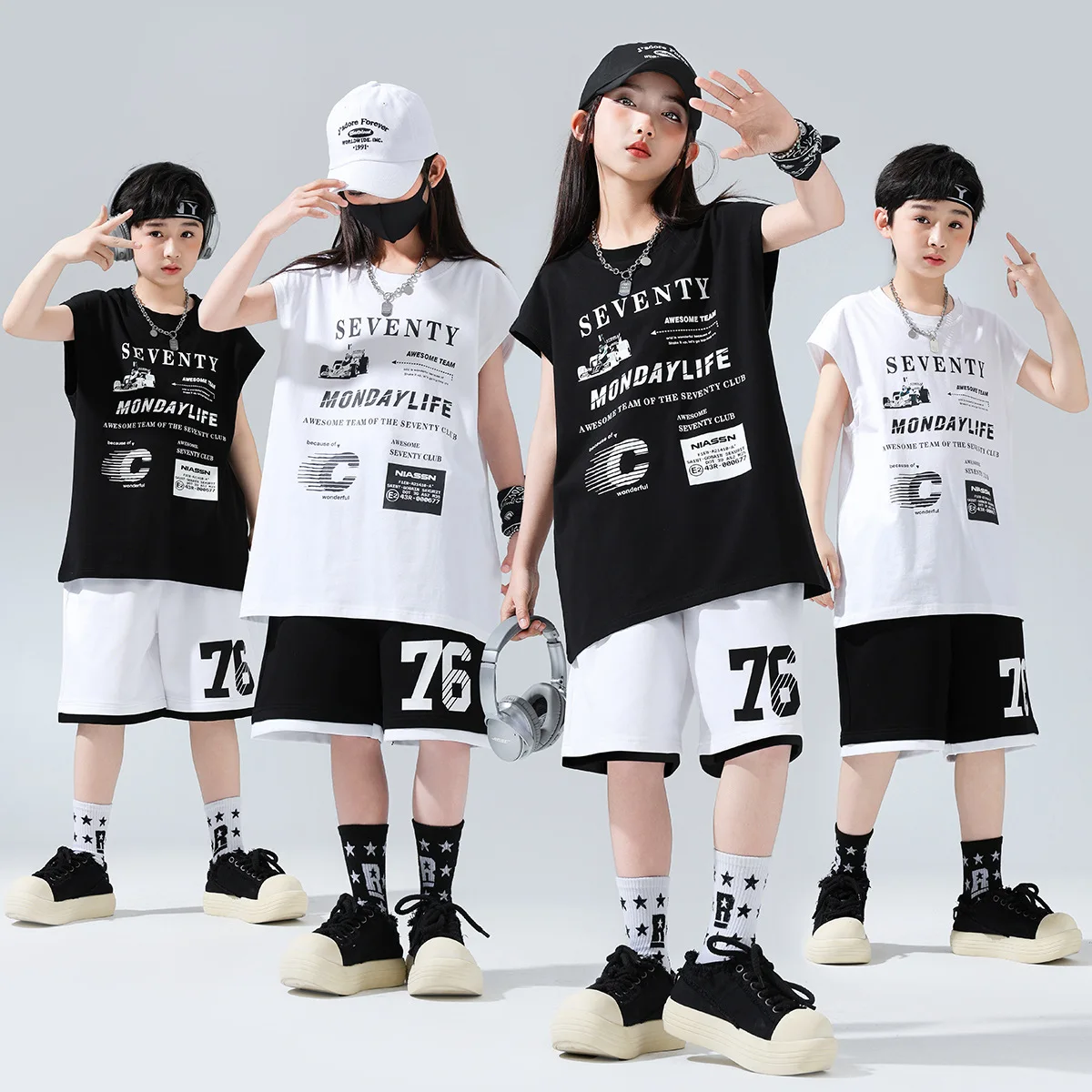 เด็กKpop Hip Hopเสื้อผ้าสีขาวสีดําพิมพ์Tเสื้อสบายๆฤดูร้อนกางเกงขาสั้นสําหรับGirl Boy Jazz Danceสวมเสื้อผ้าเครื่องแต่งกาย